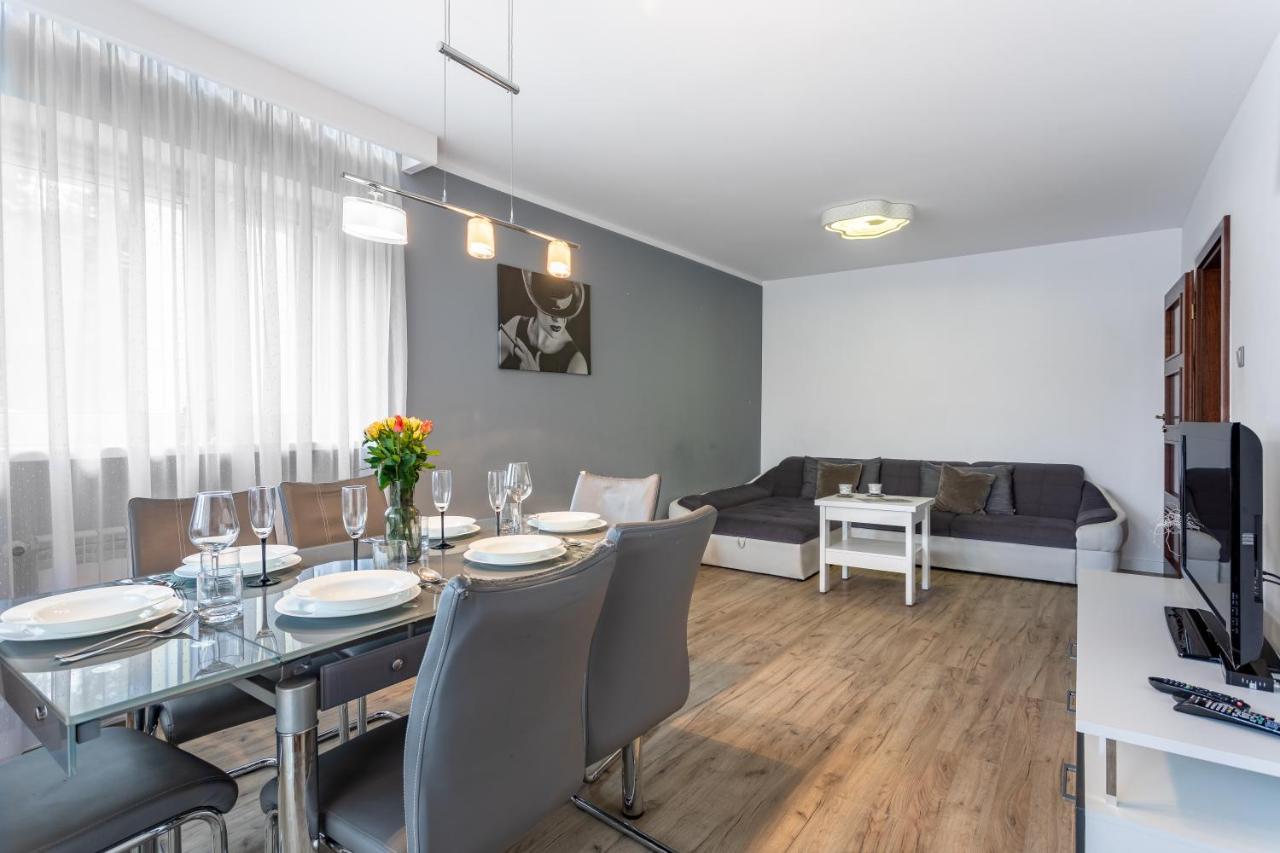 Apart-Invest Apartament Paryski Szklarska Poręba Exteriör bild